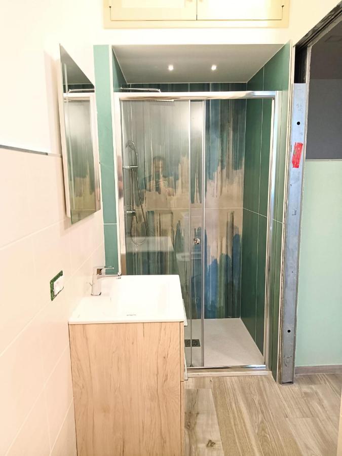 Ferienwohnung Bilocale Fronte Mare Giardini-Naxos Exterior foto